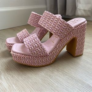 GEM platform heel beach by Matisse